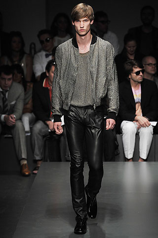 Gianfranco Ferre / - 2010